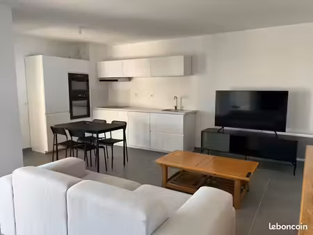 2 pièces 47m² aix la duranne