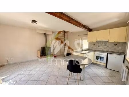 maison de village 2 pièces 50 m²