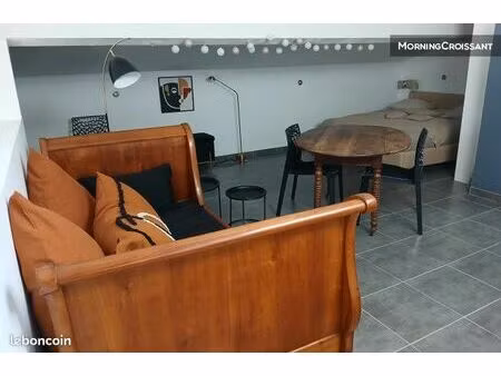 studio 1 pièce 30 m²