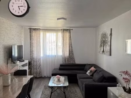 à louer – appartement t3 rénové – rdc surélevé