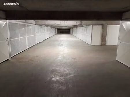 parking sécurisé à la nouvelle madeleine