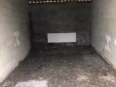 garage à louer
