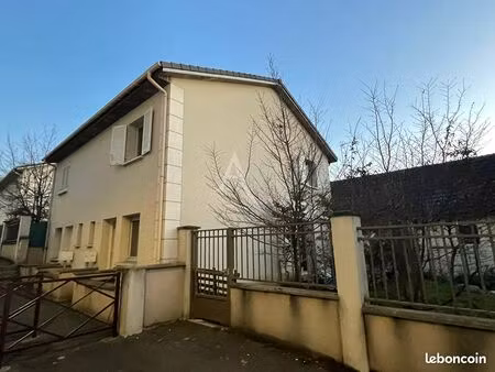 maison de ville 3 pièces 66 m²
