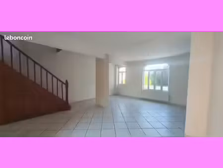 maison 6 pièces 130 m²