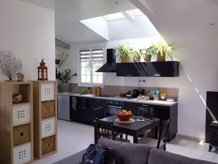 maison totalement rénovée à louer