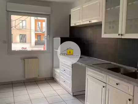 appartement 3 pièces 83 m²