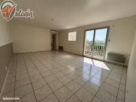 appartement 3 pièces 102 m²