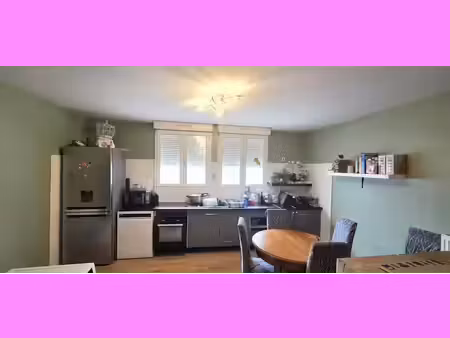 vente appartement 6 pièces 107 m² à mazamet (81200)  85 000 €