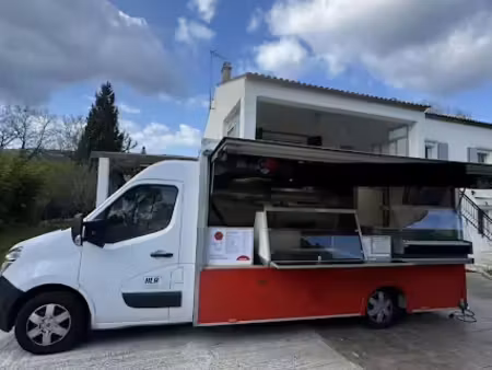 vente locaux professionnels à châteauneuf-le-rouge (13790)  120 000 €