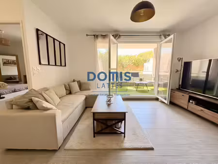 castelnau le lez - t2 - 44m2 - parking et terrasse