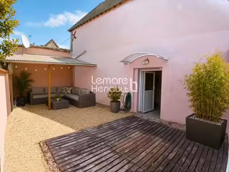 immeuble locatif de 3 appartements 182 m²