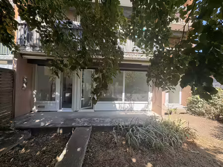 t2 joué-les-tours