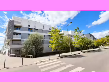 appt saint cyr l'ecole 2 pièces 40.90 m2 + 1 parking couvert
