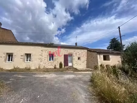 plassac - propriété 150m² + gîte de charme