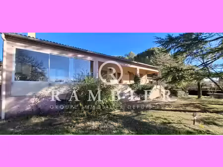 maison familiale et terrain constructible dans un environnem