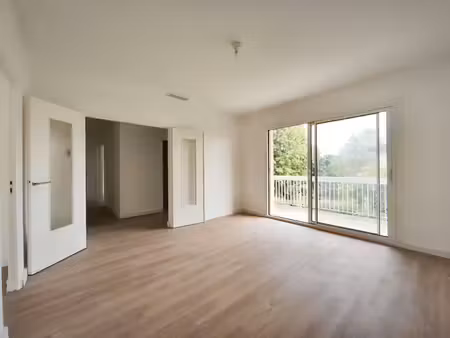 villa individuelle 4 pièces 130 m² avec garage et véranda - 377 000 €