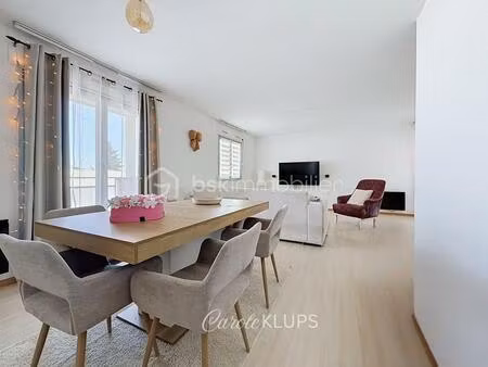 wittenheim – appartement 3 pièces de 75 m² avec ascenseur  cave et deux balcons