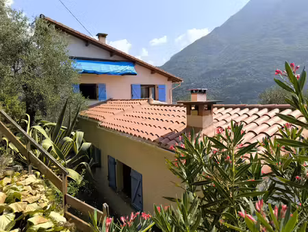 vente maison 7 pièces 110 m² breil-sur-roya (06540)