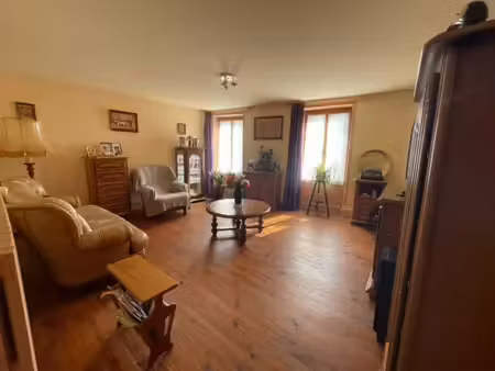 maison avec revenu locatif giat