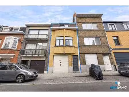 superbe maison 3ch – beaux volumes – garage + balcon