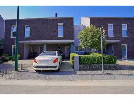 recente woning met mogelijk 4 slaapkamers te temse