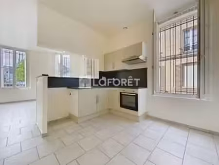 location appartement 2 pièces à elbeuf (76500) : à louer 2 pièces / 44m² elbeuf