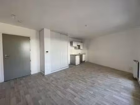 location appartement 2 pièces à fleury-sur-orne (14123) : à louer 2 pièces / 44m² fleury-s