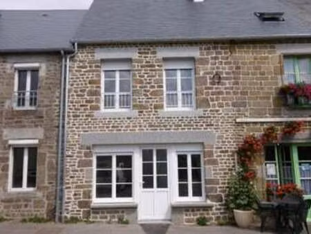 location maison à domjean (50420) : à louer / 59m² domjean