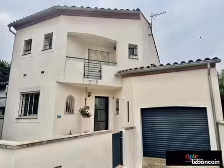 villa 4 pièces 117 m²