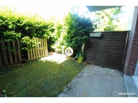 studio 1 pièce 26 m²