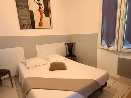 studio à louer à l’année