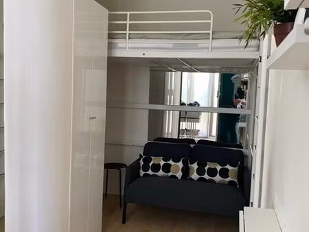 studio de 10 m² meublé dans le 12e