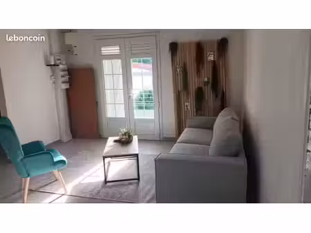 haut de villa à louer -entièrement rénové-