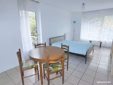 appartement 1 pièce 41 m²