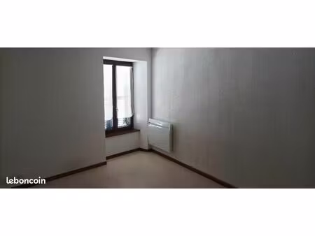 studio 1 pièce 19 m²