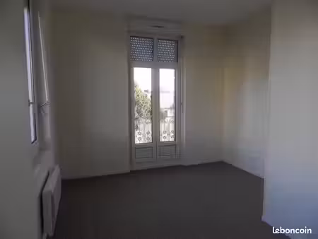 studio 1 pièce 18 m²