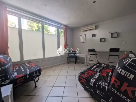 investisseurs - 3 appartements meublés et une place de parking