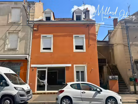 immeuble 2 appartements + local commercial
