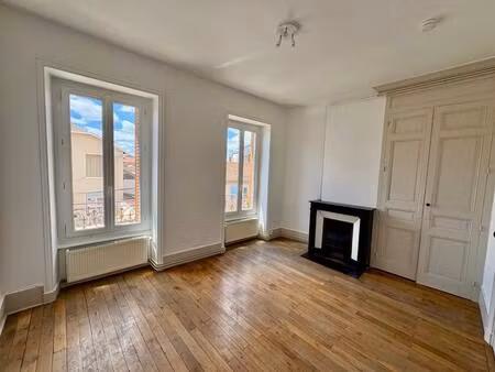 appartement t3 a louer a roanne - centre ville