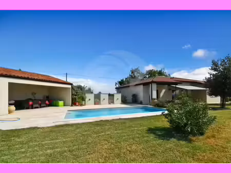 à vendre – montalzat – 344 500 €