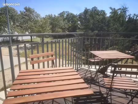 bureau / loft professionnel de 79 m² avec terrasse – salon-de-provence