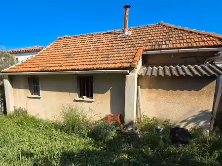 maison 65m2 a rénover parcelle 320m2 garage