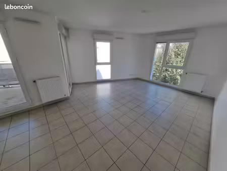 appartement 3 pièces 67 m²