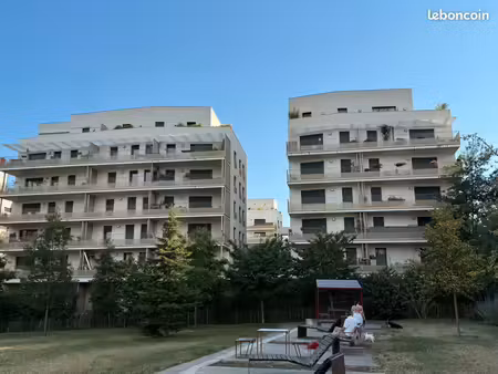 superbe t3 de 65 m² avec terrasse et garage
