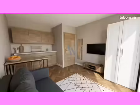 studio 1 pièce 15 m²