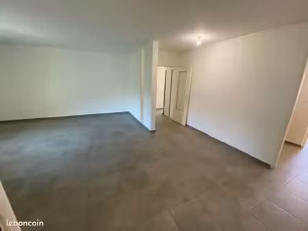appartement 5 pièces 104 m²