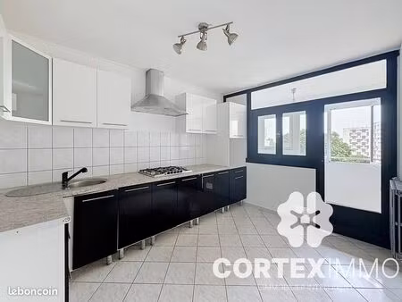 appartement 3 pièces 63 m²