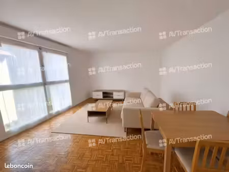 t3 56 5 m² – a proximite la doua - tram t1 et t4