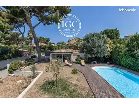 villa 5 pièces 106 m²