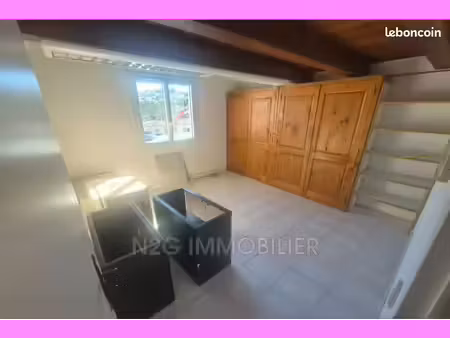 local 102 m²